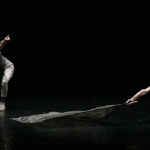Obra de danza A E R E A en el Hall central del Centro Cultural La Moneda