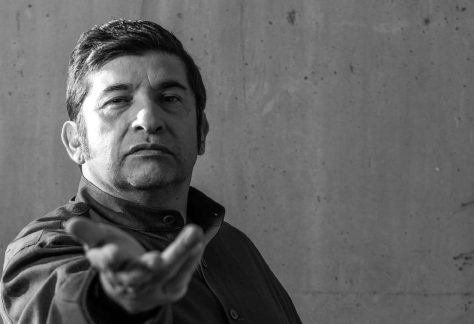 Escenario con módulos teatrales para la obra El prestamista en el Centro Cultural Las Condes