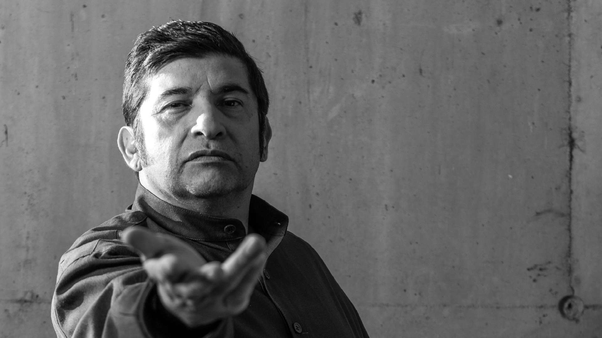 Escenario con módulos teatrales para la obra El prestamista en el Centro Cultural Las Condes